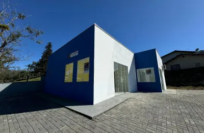 Aluga-se sala comercial com 50 m2 vila nova joinville.