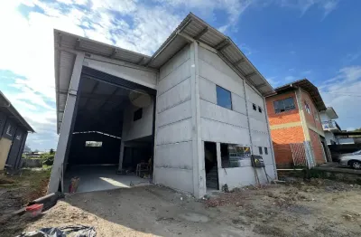 Barracão / Galpão / Depósito com 2 salas para alugar na Rua Guaporé, 305, São Marcos, Joinville