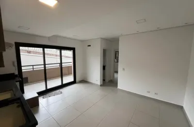 Apartamento com 2 quartos para alugar no Campo Comprido, Curitiba 