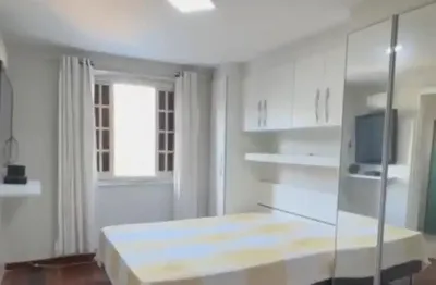 Casa duplex - semi - luxo - 252 m² - 05 dormitórios - suite - piscina - churrasqueira