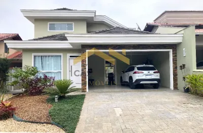 Linda casa em condomínio fechado no bairro iririú em joinville!