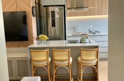Lindo apartamento alto padrão finamente mobiliado à venda na divida do glória e costa e silva