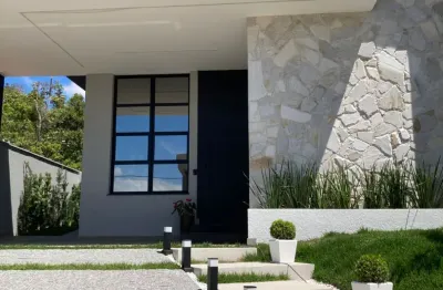 Maravilhosa casa alto padrão a venda no reserva do mirante - divisa de joinville e araquari