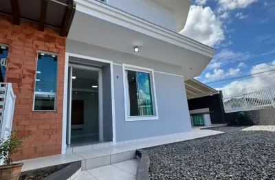 Lindo sobrado de esquina semi mobiliado à venda no bairro glória