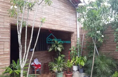 Casa com 2 quartos à venda no jussara, mongaguá , 90 m2 por r$ 300.000