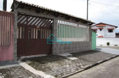 Casa com 2 quartos à venda no agenor de campos, mongaguá , 75 m2 por r$ 250.000