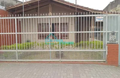Casa com 2 quartos para alugar no agenor de campos, mongaguá  por r$ 3.500