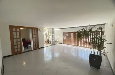 Casa com 3 quartos à venda na Rua Jacob Mustchelli, Morumbi, Piracicaba