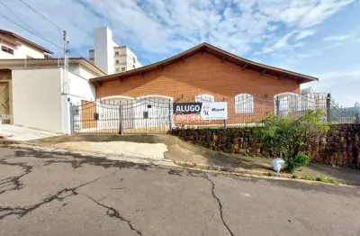 Casa com 5 quartos para alugar na Rua José Vizioli, Centro, Piracicaba
