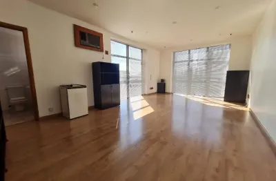 Sala comercial com 1 sala para alugar na Auxiliadora, Porto Alegre 
