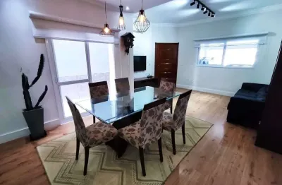 Sobrado à venda no residencial colinas em césar de souza, com 3 dormitórios, sendo 1 suíte com closet.