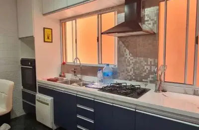 Casa com 3 quartos à venda na Rua Araripe Júnior, Vila Suissa, Mogi das Cruzes
