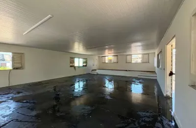 Imóvel comercial para venda em são gonçalo, camarão, 2 dormitórios, 3 banheiros