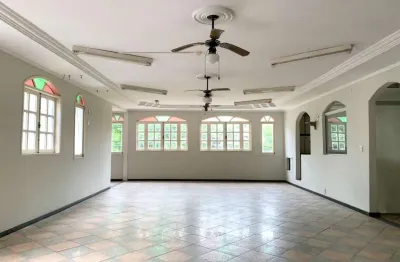 Ponto comercial para venda em cataguases, leonardo, 1 dormitório, 2 banheiros