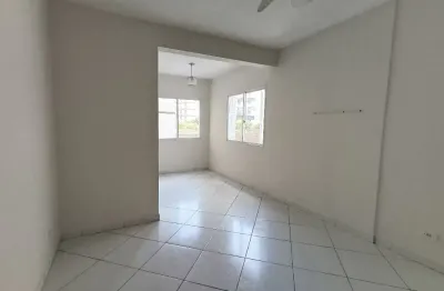 Apartamento 1 dormitório com garagem no boqueirão em santos