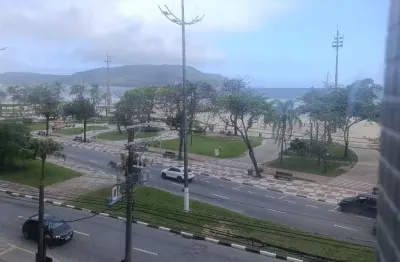 Apartamento com 2 dormitórios prédio frente mar no bairro do gonzaga - santos