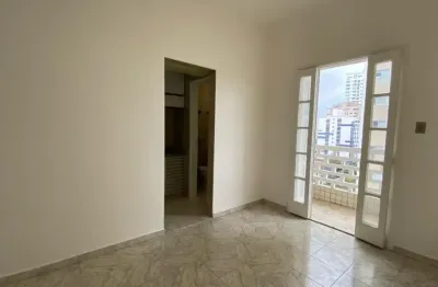Apartamento à venda com 1 dormitório, sala com sacada  no bairro da aparecida/santos