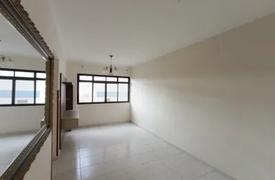 Apartamento à venda com 2 dormitórios e vaga demarcada no bairro da encruzilhada/santos