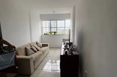 Apartamento 3/4 no condomínio bosque imperial – av. são rafael - armarios