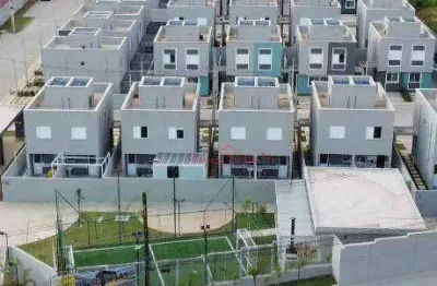 Sobrado em condomínio fechado em um amplo terreno, com lazer para a família  à venda por r$ 435.000 - residencial vila dos ipês - arujá/sp