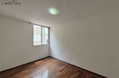 Apartamento para Locação em São José dos Campos, Jardim São Dimas, 2 dormitórios, 1 banheiro, 1 vaga