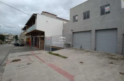 Sobre loja com aprox. 250m² para locação no pedra azul