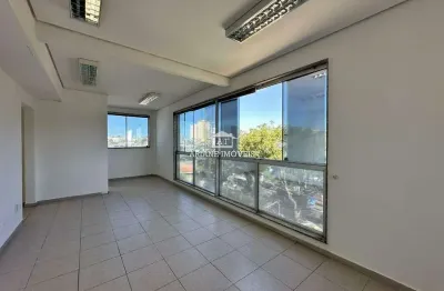 Prédio para alugar na Rua Padre Pedro Pinto, Venda Nova, Belo Horizonte