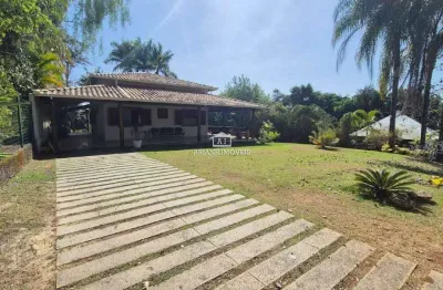 Casa de condomínio com 3 suítes em aldeias do lago, esmeraldas