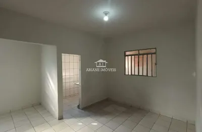 Apartamento com 2 quartos para alugar na Rua Santa Cruz, Venda Nova, Belo Horizonte