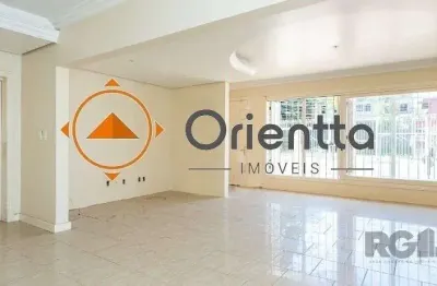 Casa 3 dormitórios para alugar passo da areia porto alegre/rs