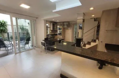 Venda, casa com 3 dormitórios, sendo 2 suítes, piscina, opção para 4º dormitório