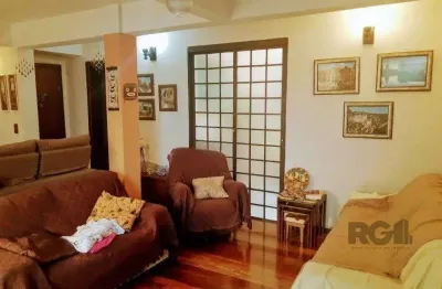 Casa com 3 quartos à venda na Rua Doutor Mário Totta, 2803, Tristeza, Porto Alegre