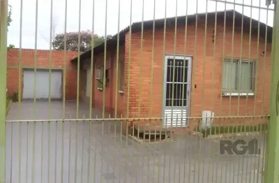Casa com 3 quartos à venda na Avenida Bernardino Silveira de Amorim, 345, Sarandi, Porto Alegre