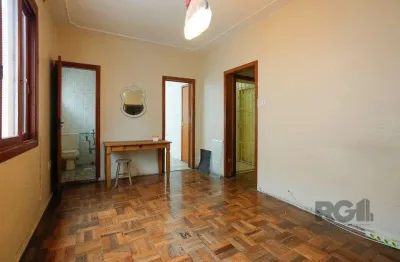 Apartamento com 3 quartos à venda na Avenida João Pessoa, 1905, Farroupilha, Porto Alegre