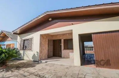 Casa de 159m² - 2 dormitórios, 3 vagas no bairro rubem berta