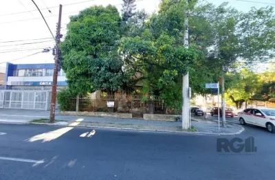 Terreno à venda na Avenida Doutor Carlos Barbosa, 1043, Medianeira, Porto Alegre