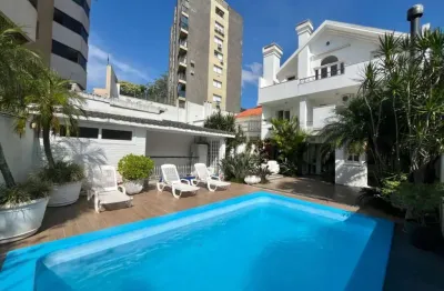 Casa com 3 quartos à venda na Rua Miguel Couto, 888, Menino Deus, Porto Alegre