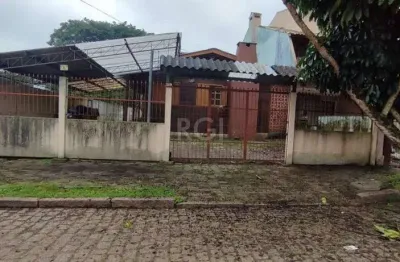Casa com 2 quartos à venda na Rua Ponciano Pacheco da Silveira, 86, Guarujá, Porto Alegre