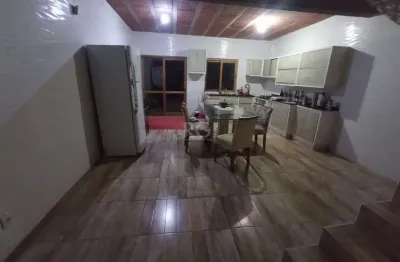Casa com 3 quartos à venda na Rua Carlos Wilson Schröder, 317, Hípica, Porto Alegre
