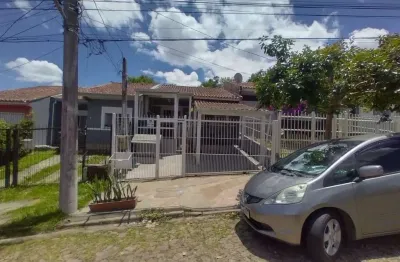 Casa com 2 quartos à venda na Rua Pedro Faria, 800, Hípica, Porto Alegre