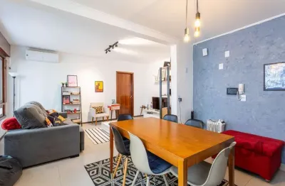 Apartamento 2 dormitórios e 2 vagas de garagem no bairro rio branco