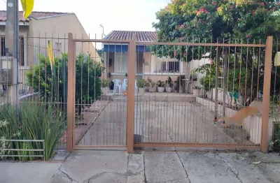 Casa com 2 quartos à venda na Rua Carlos Maximiliano Fayet, 1072, Hípica, Porto Alegre