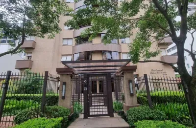 Apartamento dois dormitórios, suíte, box escriturado no bairro boa vista