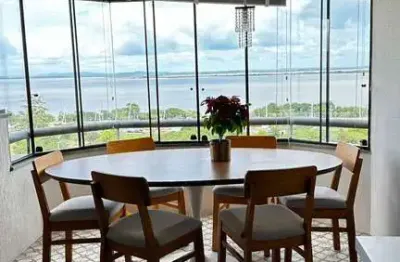 Apartamento com vista para o guaiba, 3 dormitórios com suite