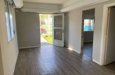 Casa com 2 quartos à venda na Rua Nascimento Soares de Araújo, 130, Santa Tereza, Porto Alegre