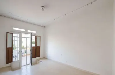 Vende-se apartamento 2 quartos e 58 m² - são geraldo
