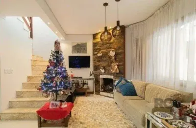 Casa em condomínio na zona sul, 3 quartos, suíte, lareira, churrasqueira, 2 vaga