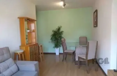 Apartamento com 2 quartos à venda na Rua Doutor Castro de Menezes, 940, Vila Assunção, Porto Alegre