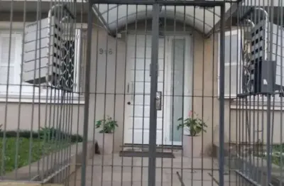 Apartamento com 2 quartos à venda na Rua Marquês do Pombal, 916, Moinhos de Vento, Porto Alegre