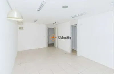 Sala comercial para alugar na Rua Professor Ivo Corseuil, 304, Petrópolis, Porto Alegre
